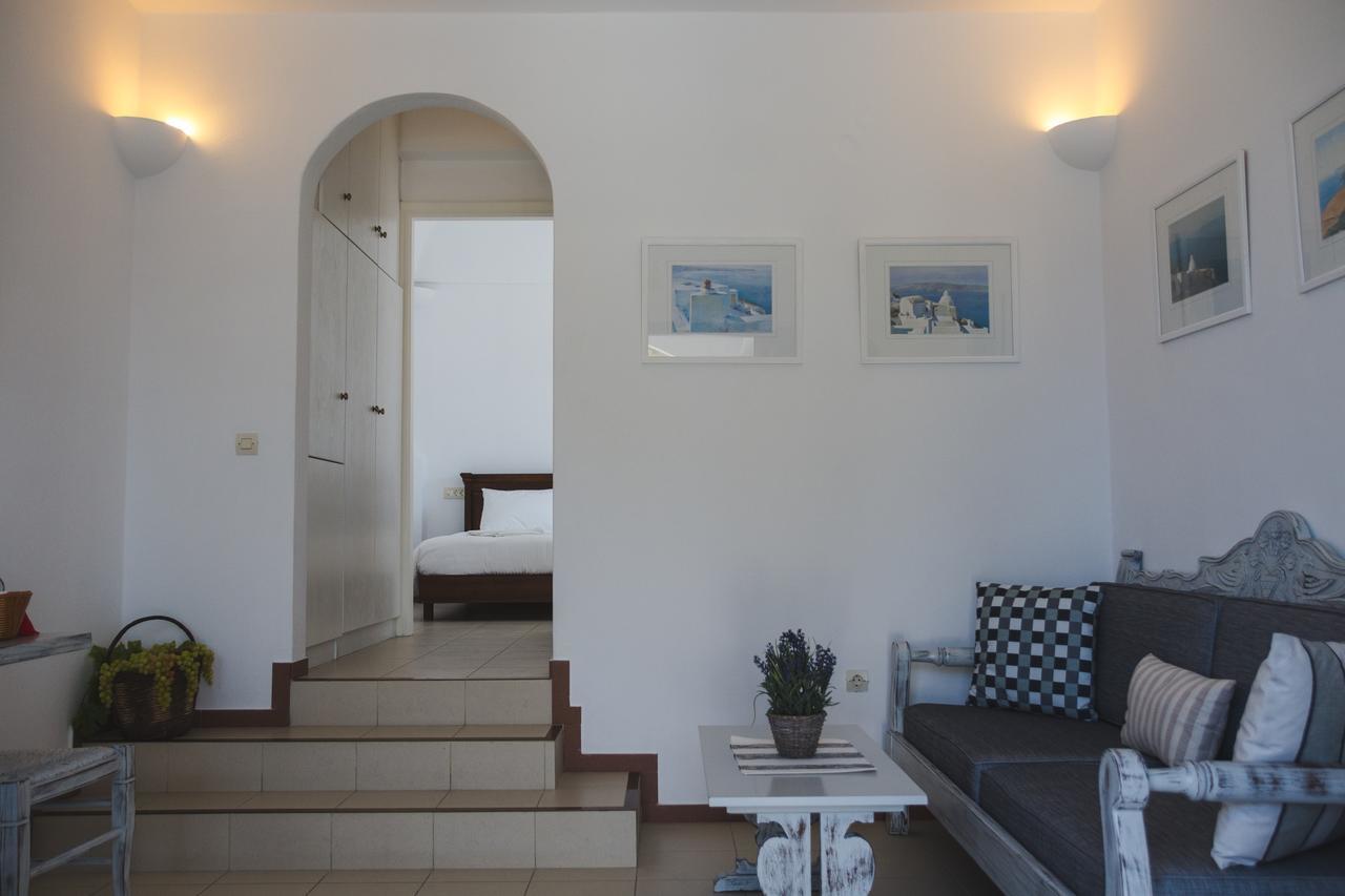 Cultural House 3* Пиргос